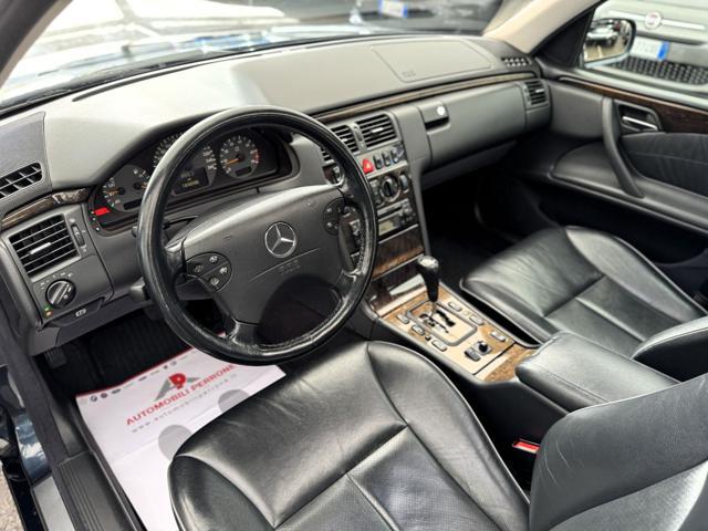 MERCEDES-BENZ E 280 V6 Avantgarde (Pelle/Tetto/Xeno/ASI-CRS)