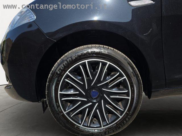LANCIA Ypsilon 1.0 FireFly 5 porte S&S Hybrid Gold