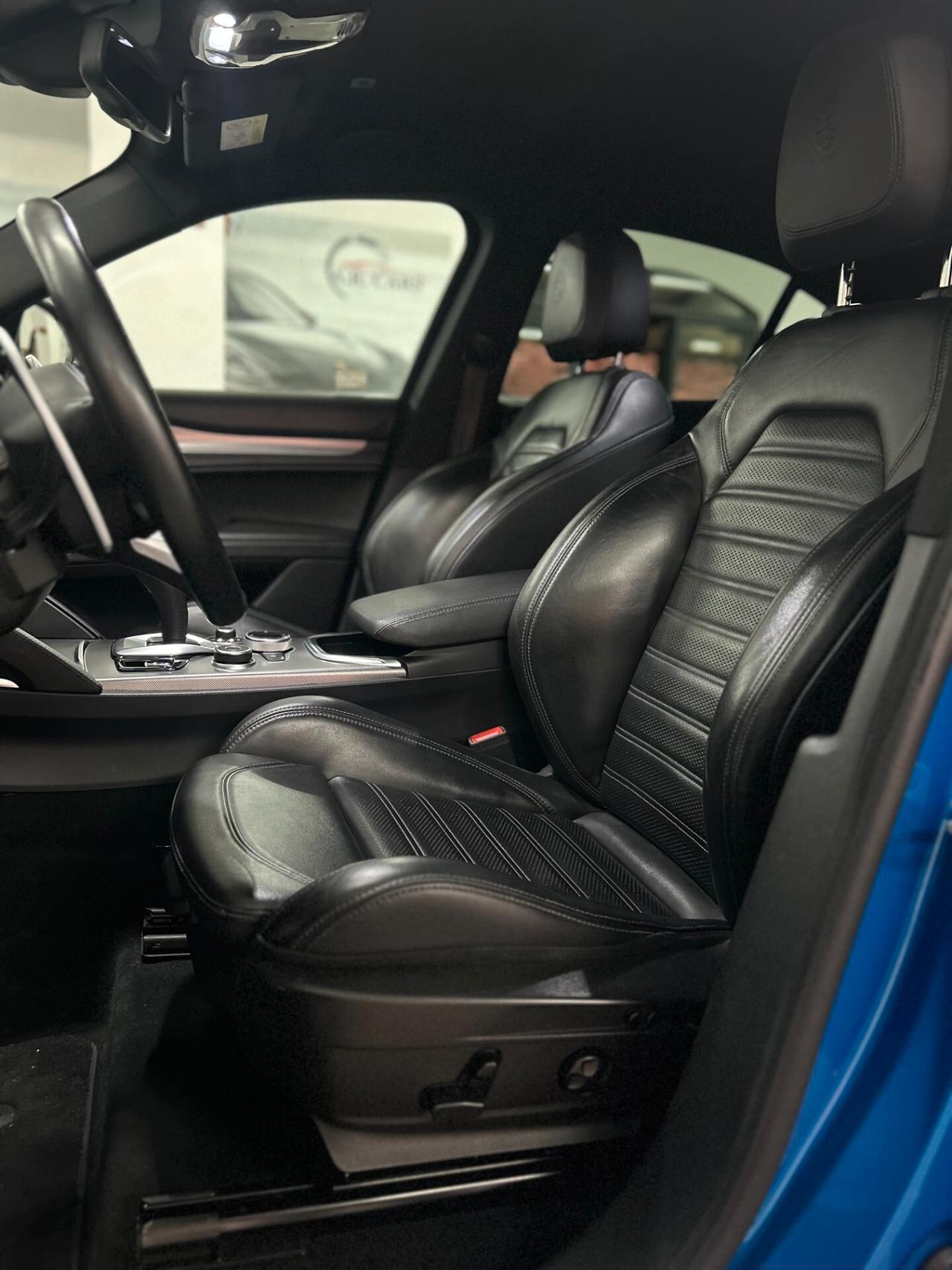 Alfa Romeo Stelvio 210 CV AT8 Q4 Veloce