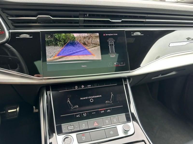 Audi Q8 50 TDI 286cv quattro tiptronic Sport