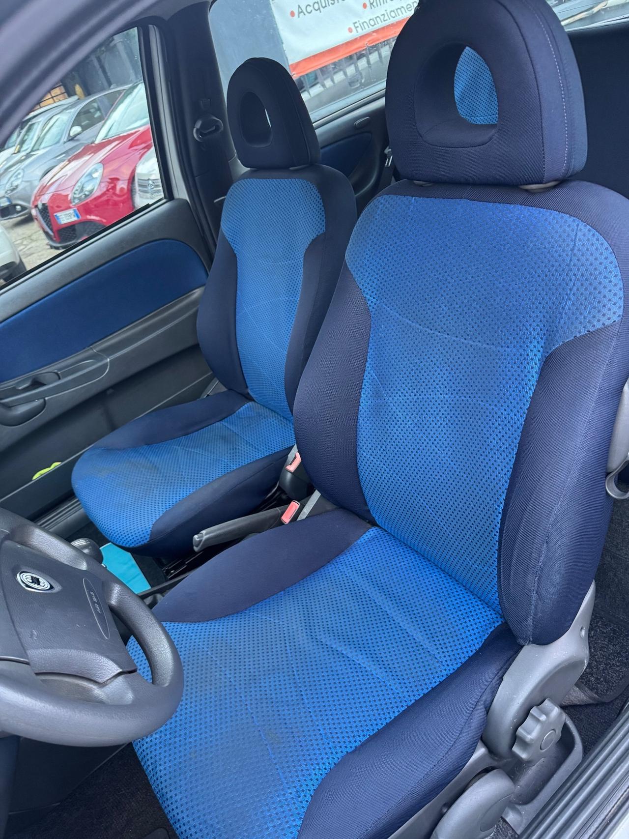 Lancia Y 1.2 60 cv benz Elefantino Blu