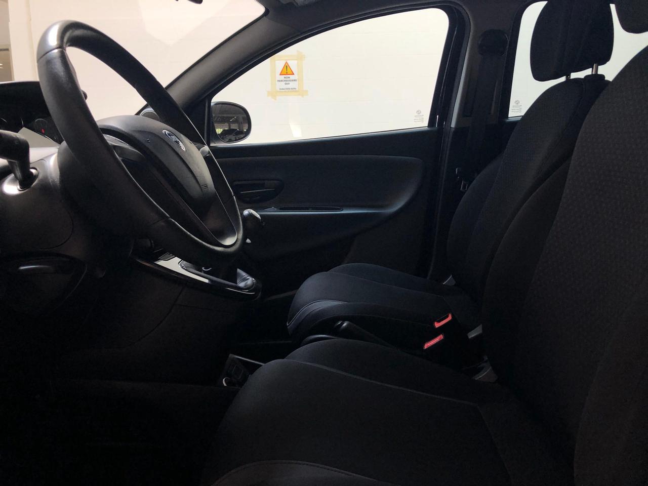 Lancia Ypsilon 1.2 Gold ecochic Gpl 69cv my16