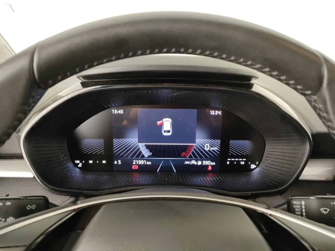 SKODA Fabia 1.0 mpi Young Edition 80cv