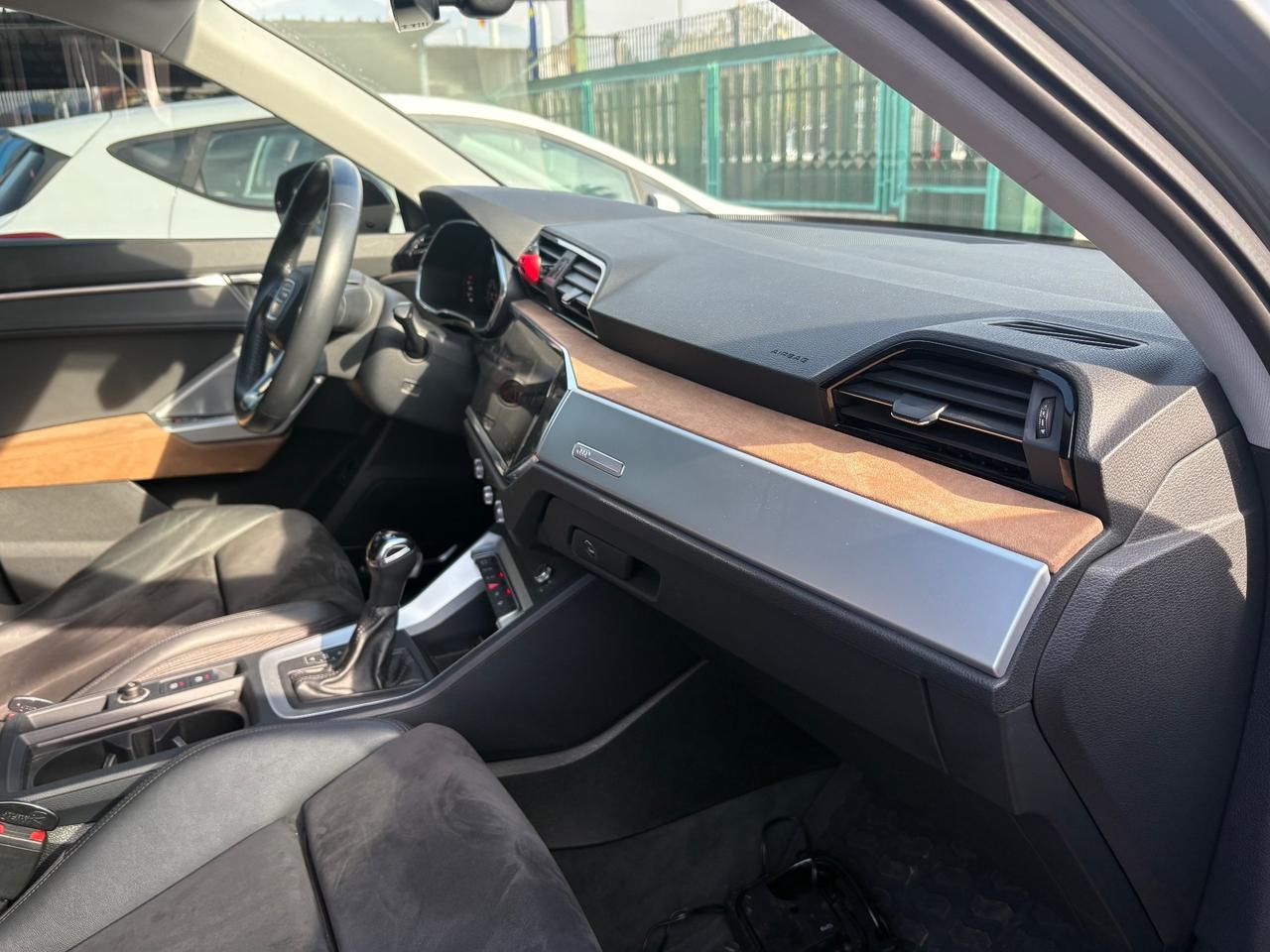 Audi Q3 35 TDI quattro S tronic line edition