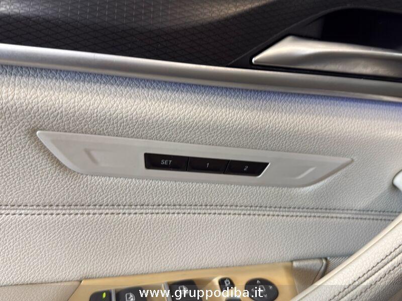 BMW Serie 5 G31 2020 Touring LCI D 520d Touring mhev 48V xdrive Msport auto