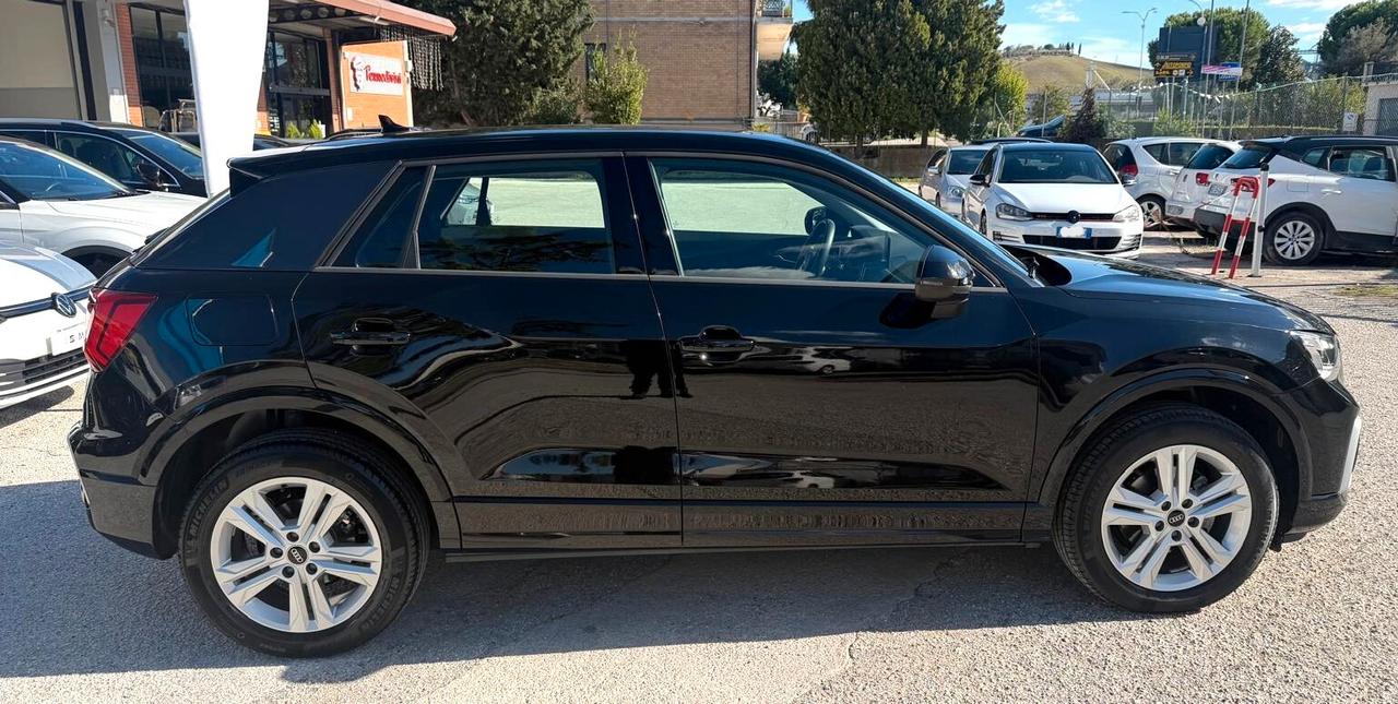 Audi Q2 ADVANCED