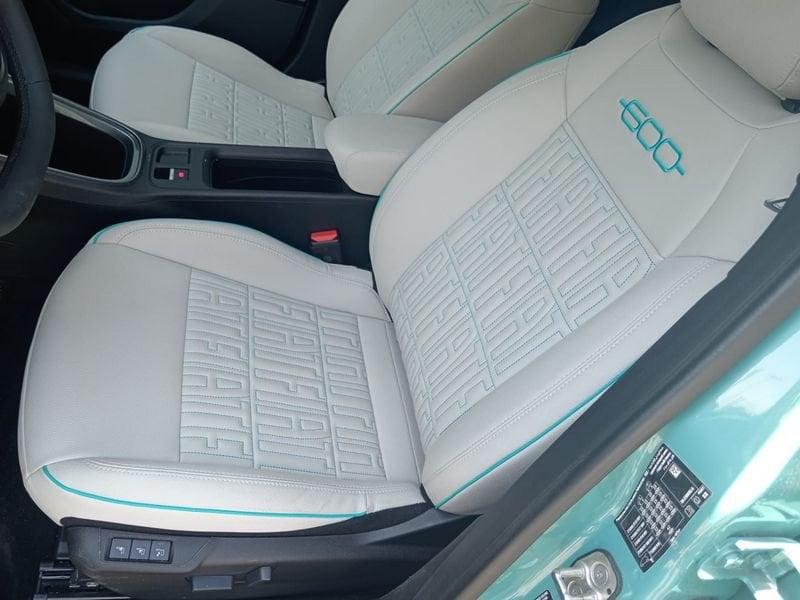 FIAT 600 1.2 Hybrid 145cv La Prima