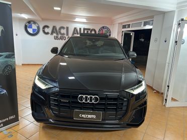 Audi Q8 50 TDI 286 CV quattro tiptronic Sport S line total black full optional