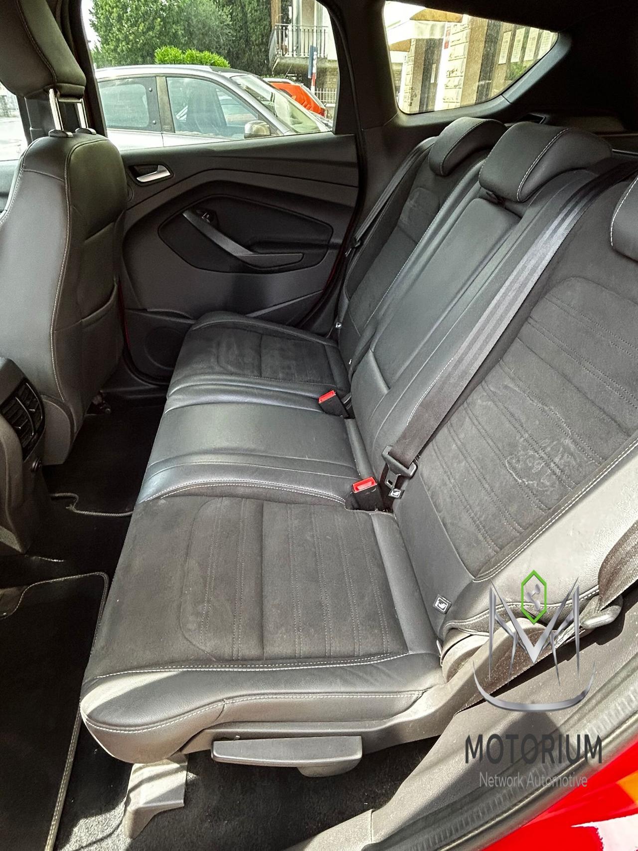 Ford Kuga ST-LINE