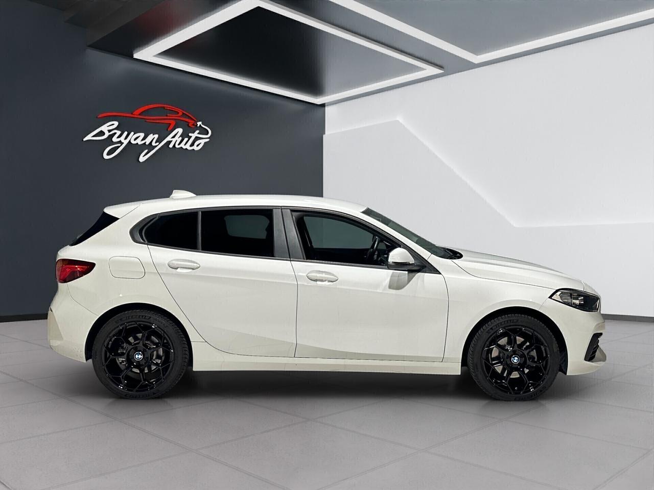 Bmw 118d 5p. Business Advantage iva esposta