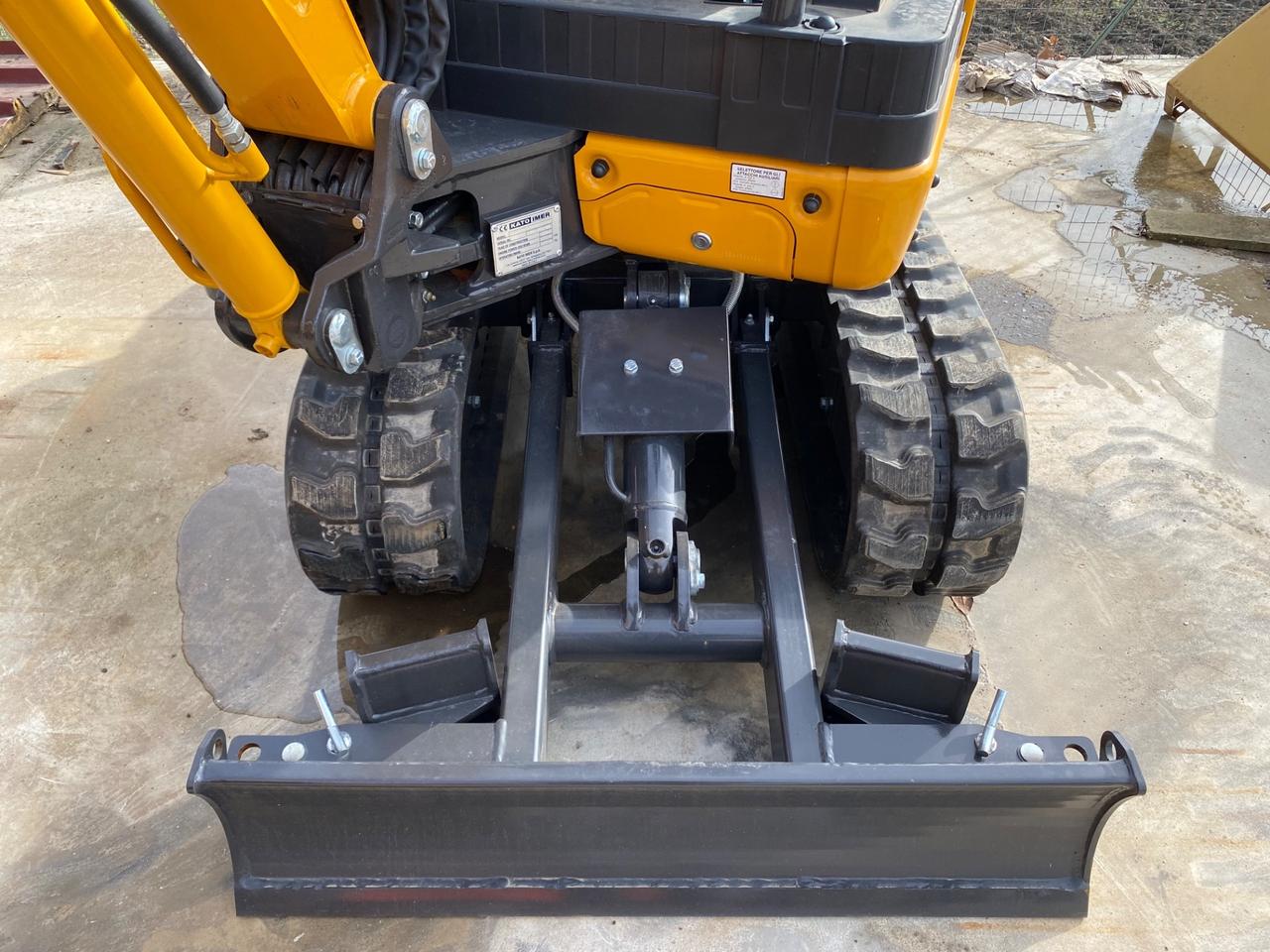 Miniescavatore Nuovo Kato HD17