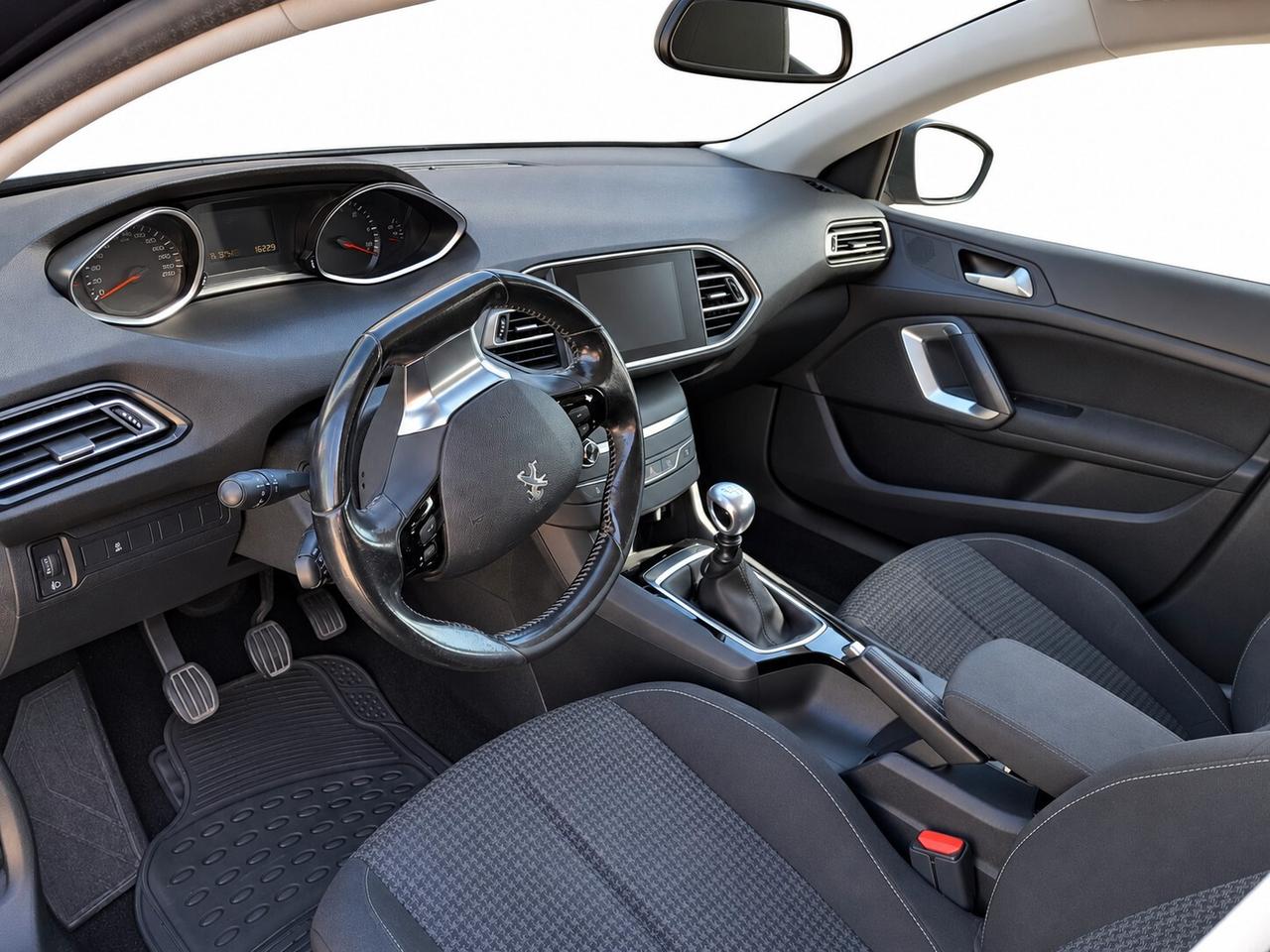 Peugeot 308 BlueHDi 120 S&S SW Business