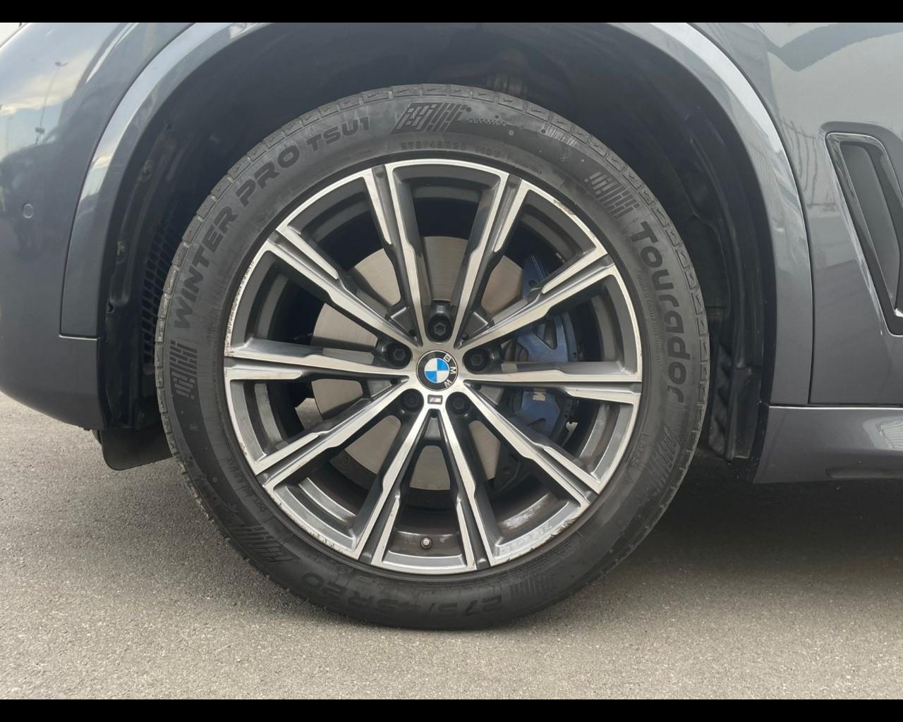 BMW X5 (G05/F95) - X5 xDrive30d 48V Msport