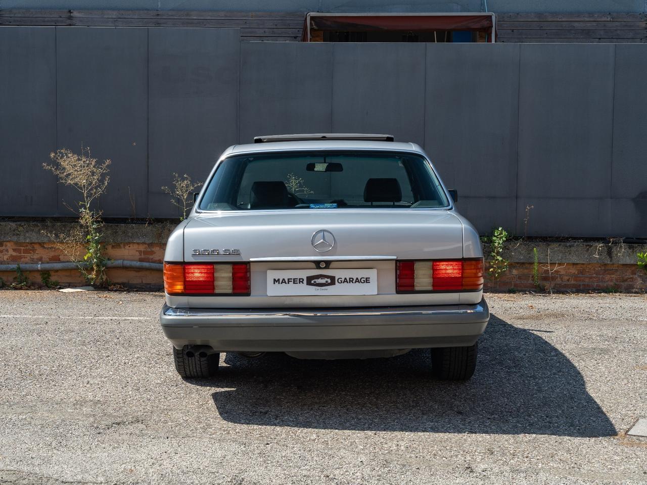 Mercedes-benz S 300 SE