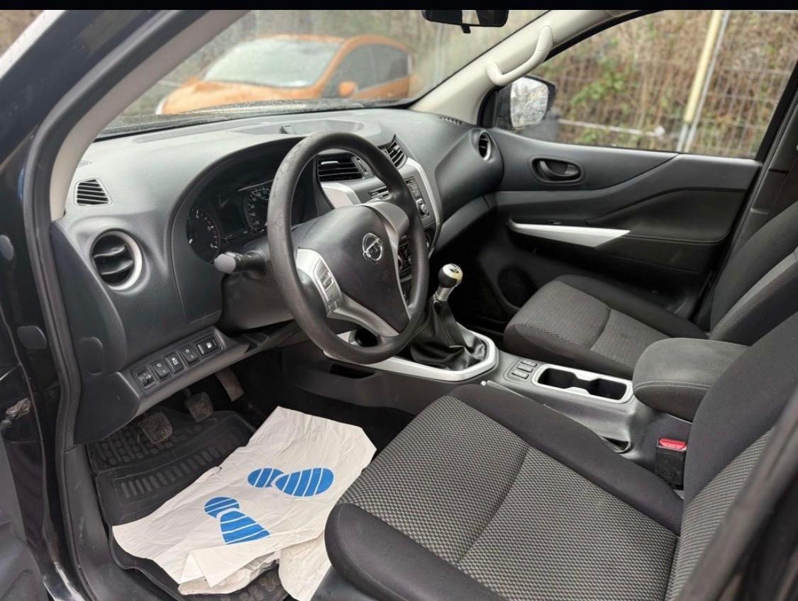 Nissan Navara 2.3 dCi 4WD King Cab N-Connecta * Cambio Manuale