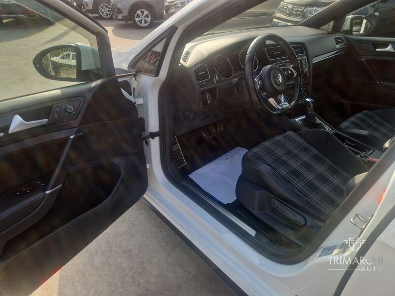 Volkswagen Golf GT 2.0 TDI GTD DSG BlueMotion Technology