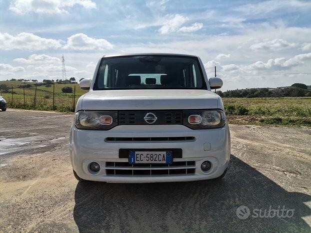 Nissan Cube 1.6cc - 2010