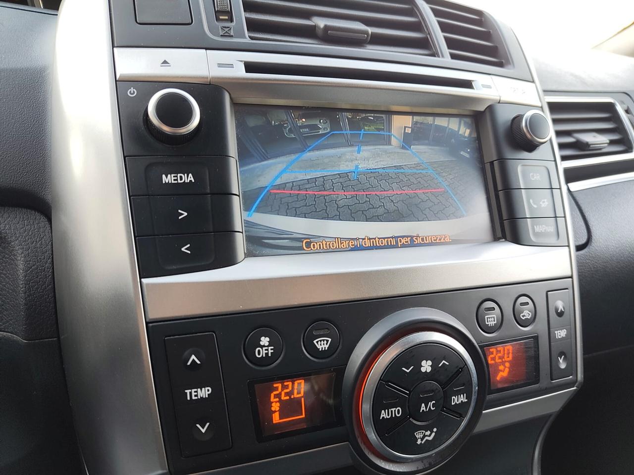 Toyota Verso 1.6 D-4D 7 posti *TETTO PANORAMA*