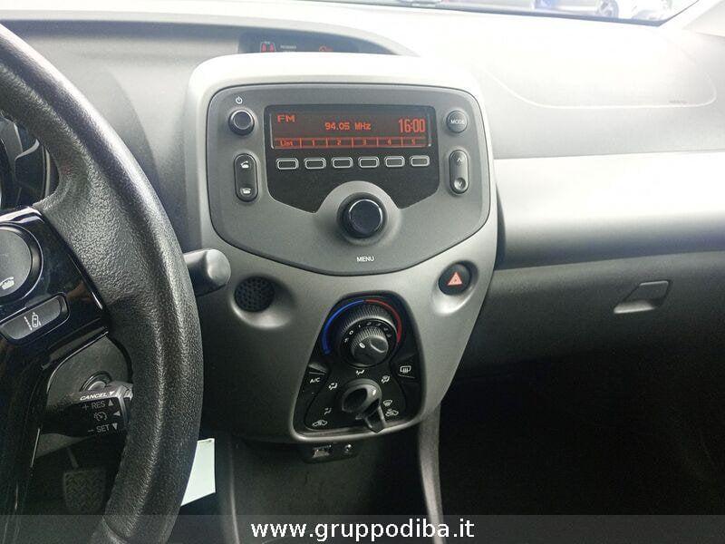 Toyota Aygo II 2018 5p 5p 1.0 x-cool 72cv