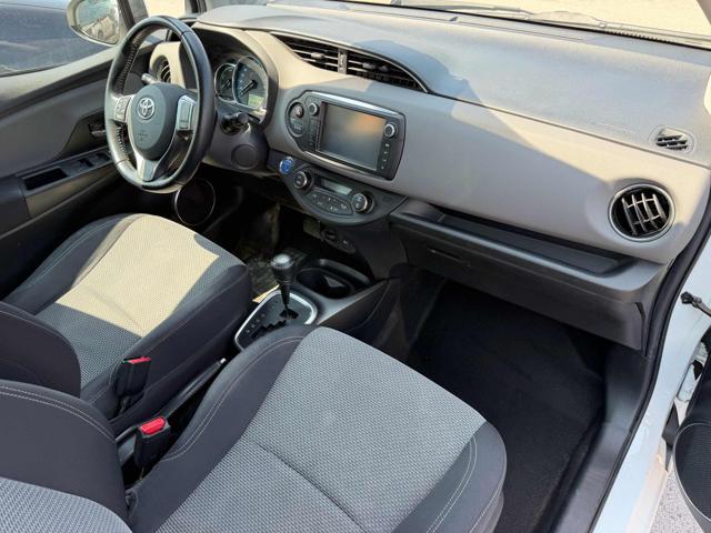 TOYOTA Yaris 1.5 Hybrid 5 porte Active