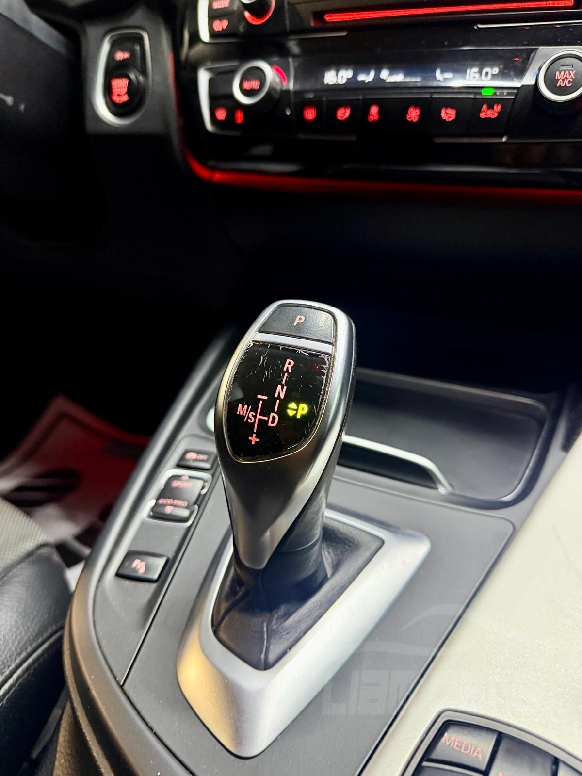 BMW 320 d Touring xdrive Business Advantage auto