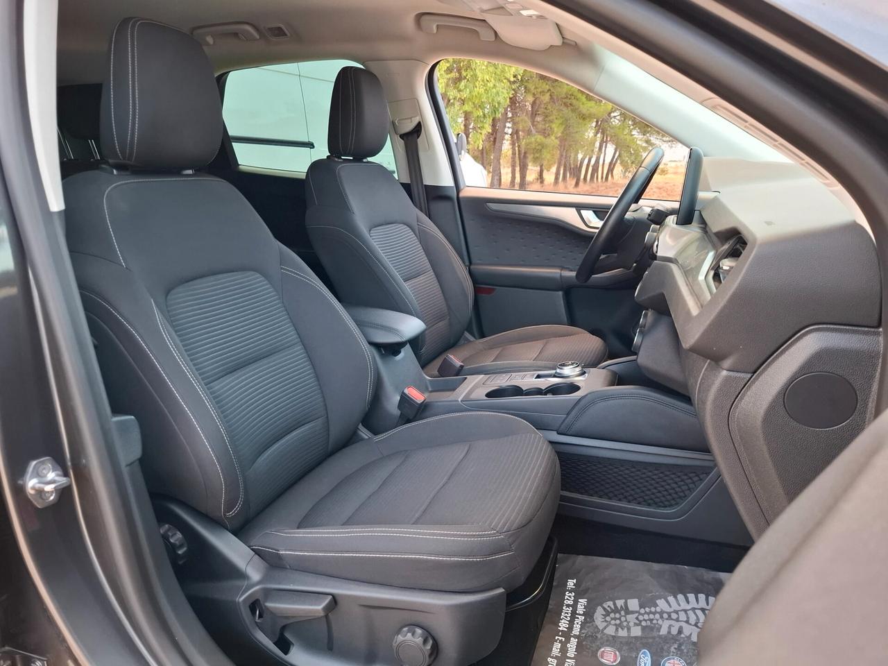 Ford Kuga 1.5 -120 CV-TITANIUM *LED-NAVY-VIRTUAL*