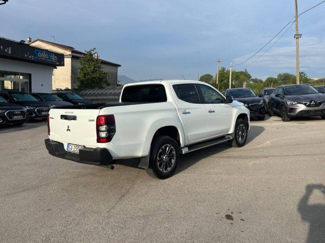 MITSUBISHI L200 2.3 D Double Cab 4x4 Super Select Intense