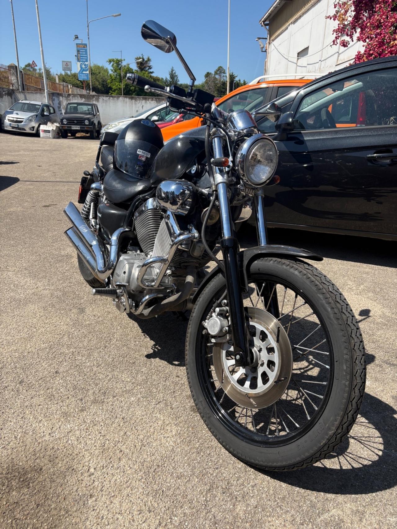 YAMAHA XV 535 VIRAGO