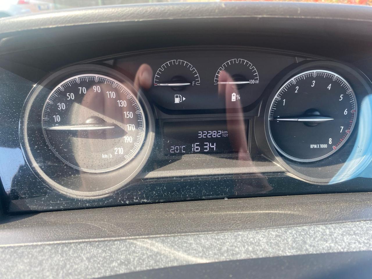Lancia Ypsilon 1.0 FireFly 5 porte S&S Hybrid Ecochic Silver