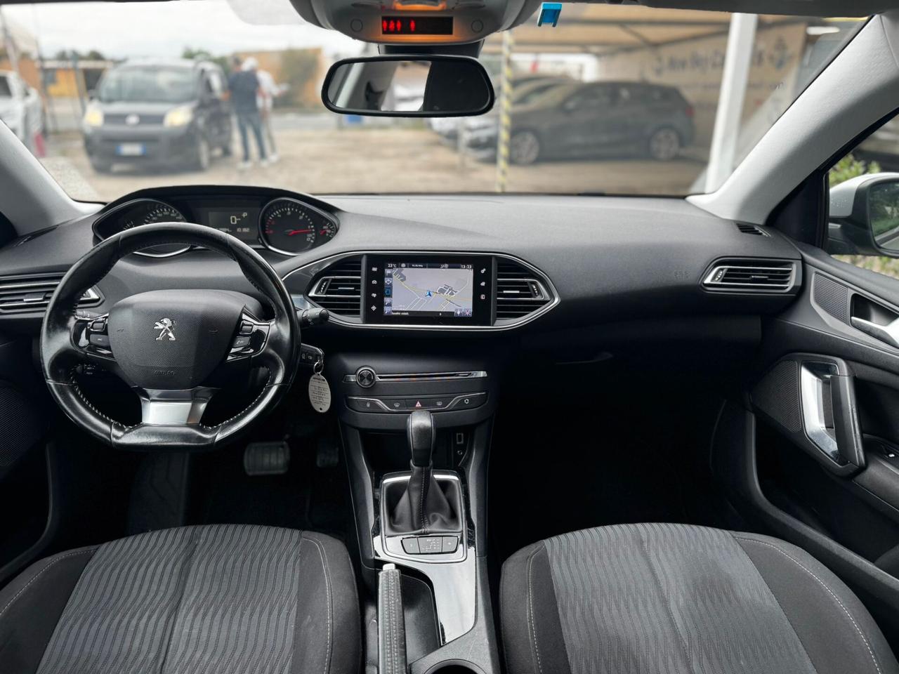 Peugeot 308 BlueHDi 120 S&S EAT6 SW Business