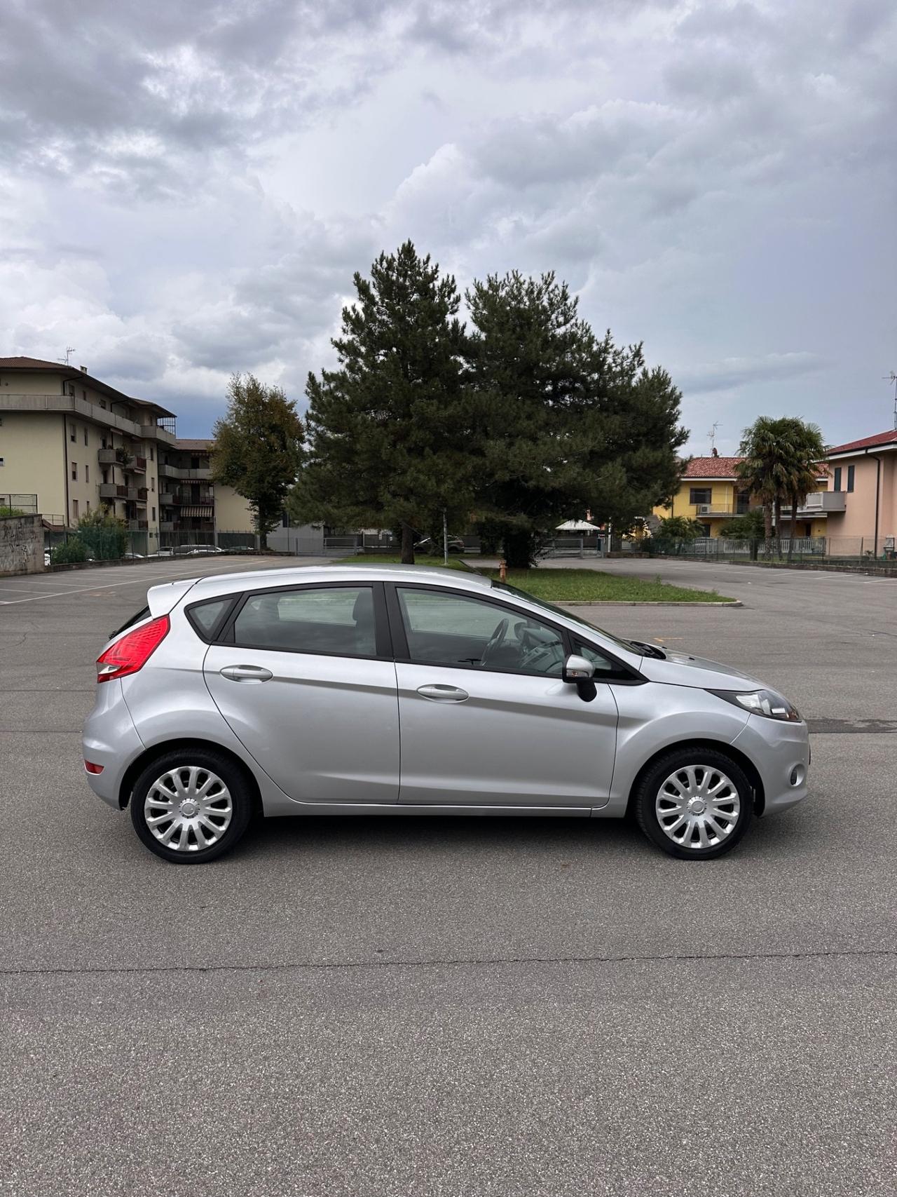 Ford Fiesta 1.4 Benzina/GPL Solo 105.000 Km