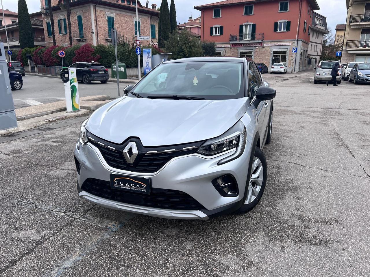 Renault Captur E-TECH 145 HEV Intens #10239