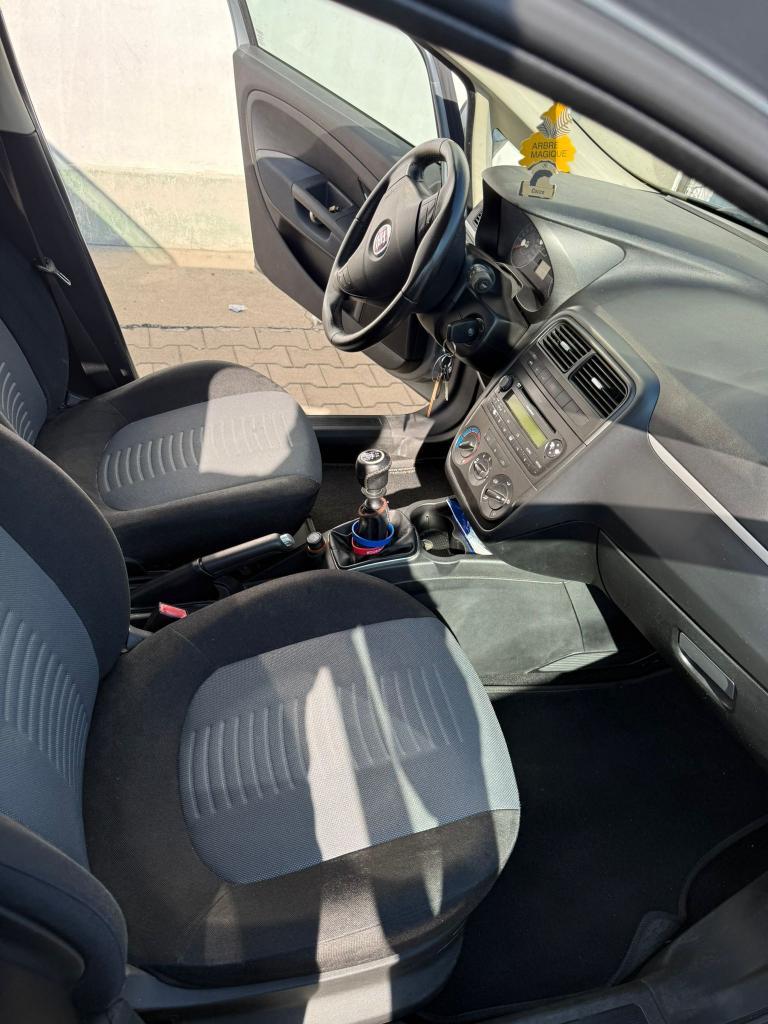 Fiat Grande Punto 5 Porte GPL Grande Punto 5p 1.4 Dynamic 77cv