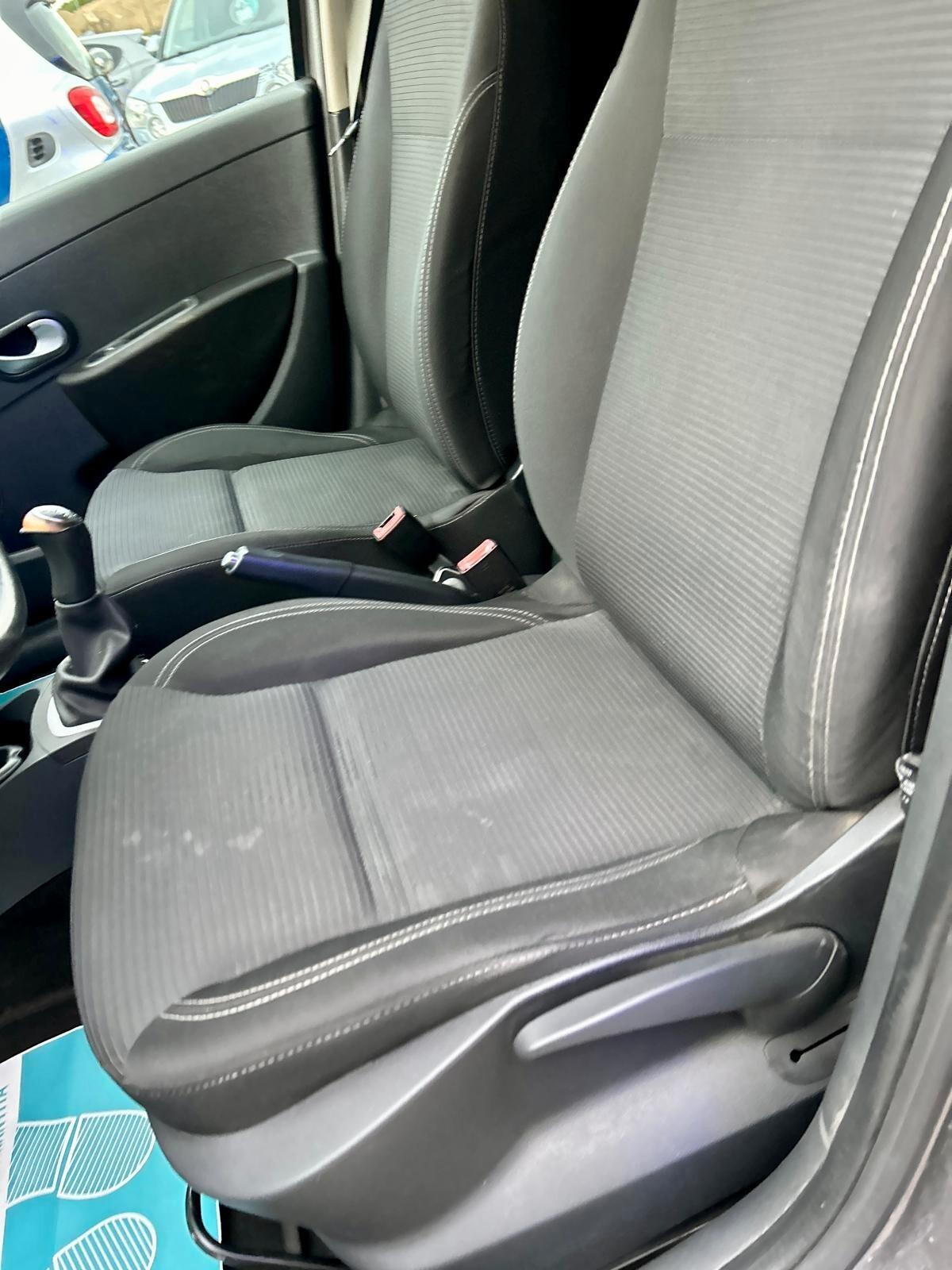 Renault Clio 1.2 16V TCE 105CV SporTour Yahoo!