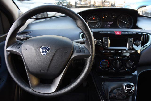 LANCIA Ypsilon 1.0 FireFly 5 p. S&S Hybrid ORO **5 POSTI**