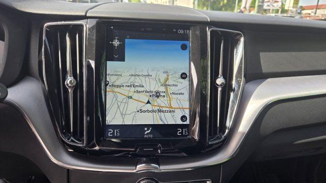 VOLVO XC60 B4 (d) AWD Geartronic Momentum PERMUTE