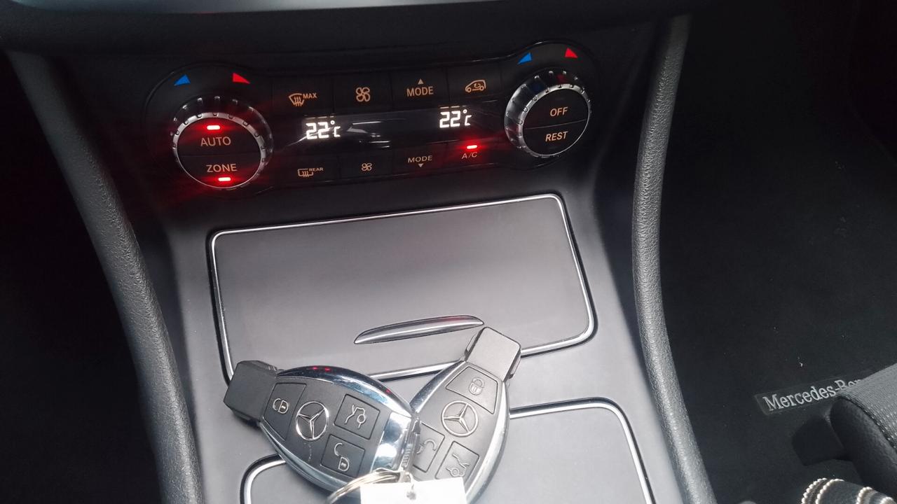 Mercedes-benz GLA 180 Premium 85milakm 2020