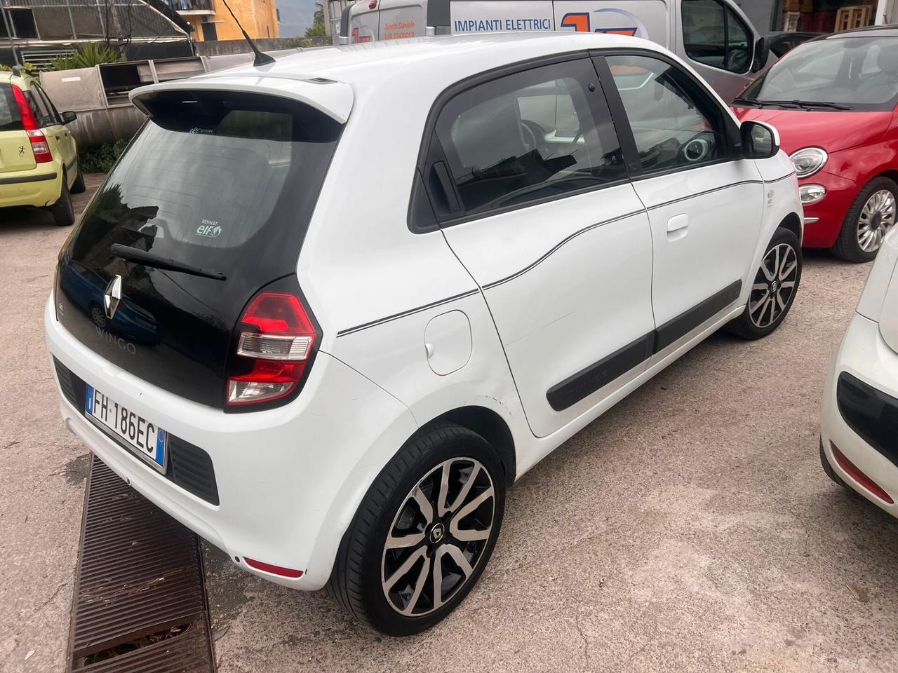 Renault Twingo TCe 90 CV EDC Lovely