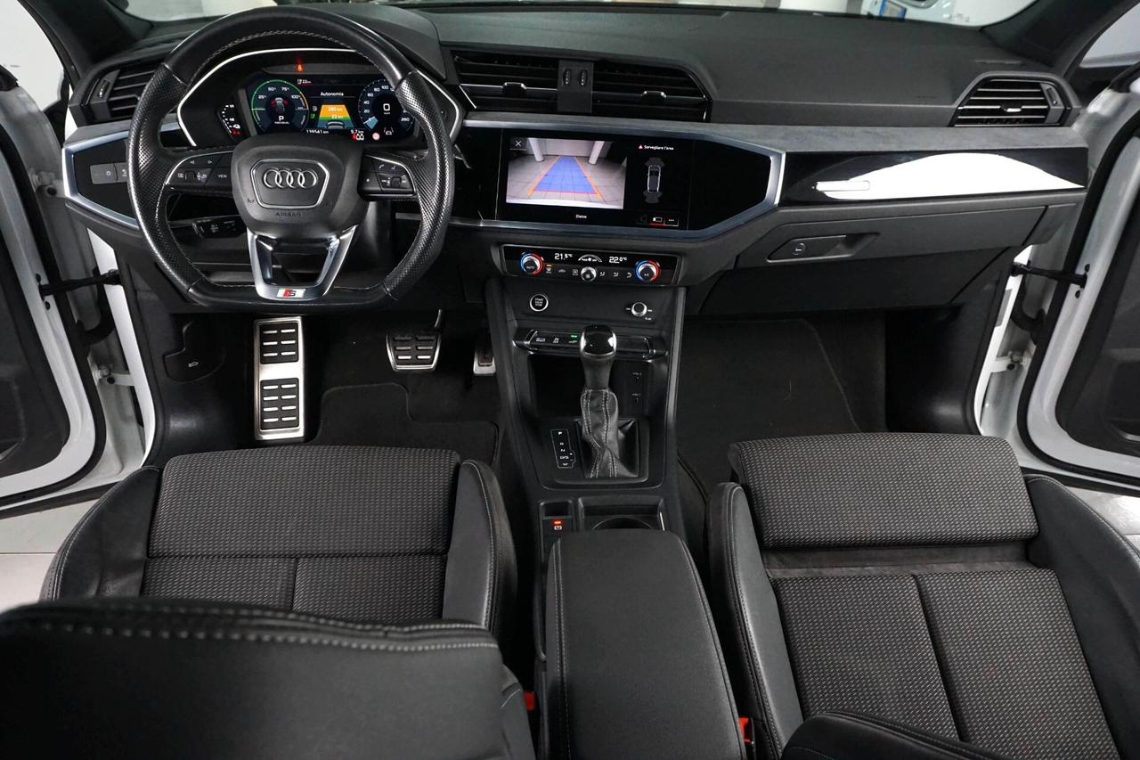 Audi Q3 SPB 45 TFSI E-Tron S tronic line Identity Black