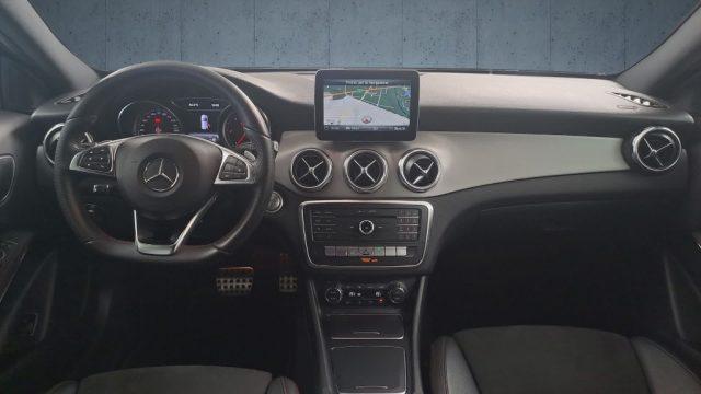 MERCEDES-BENZ GLA 200 d Automatic Premium