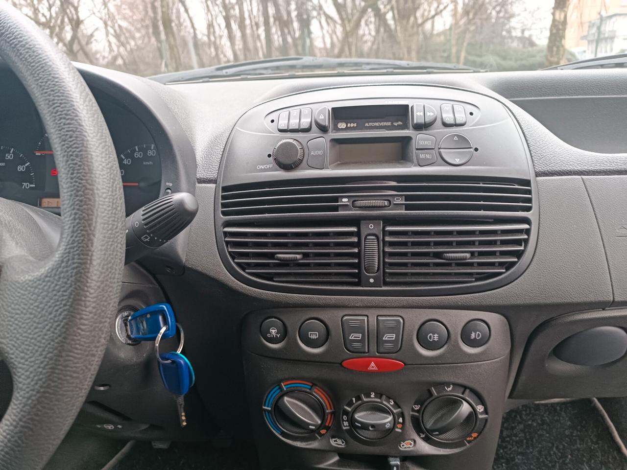 Fiat Punto 1.2i cat 5 porte ELX