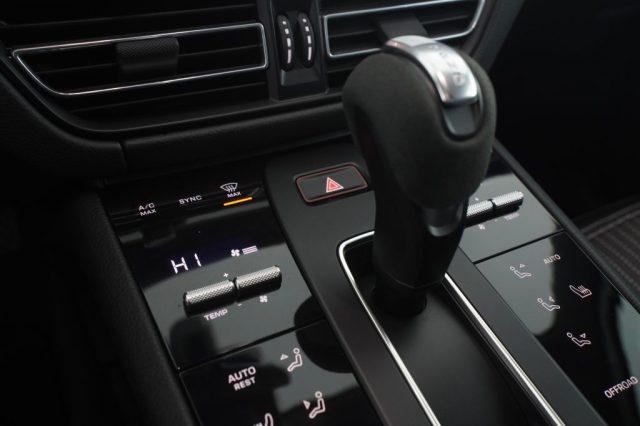 PORSCHE Macan Macan 2.0 T