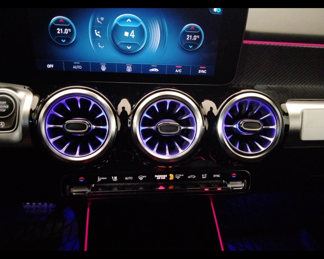 Mercedes-Benz GLB - X247 2019 - GLB 200 d Premium auto 7p.ti