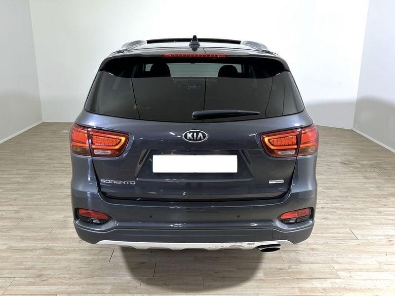 KIA Sorento 2.0 CRDi AT8 AWD Rebel