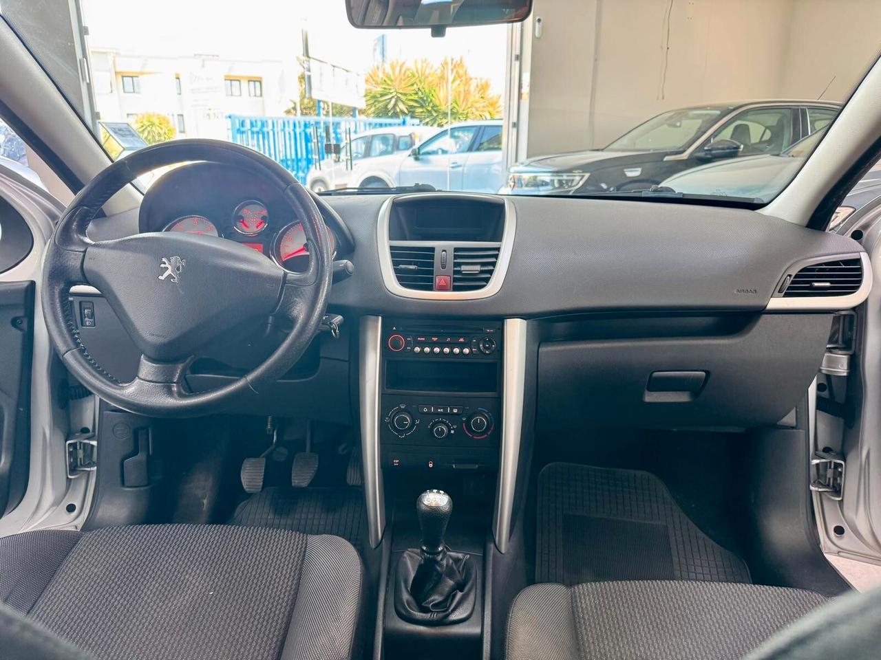 Peugeot 207 1.4 HDi 70cv 5p. 10/2011