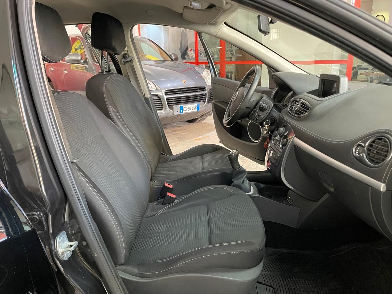 Renault Clio 1.2 16v 20th Anniversario GPL!!!