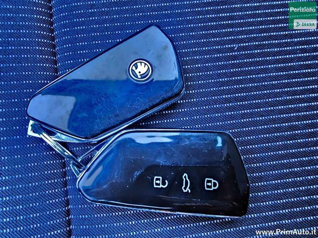 SKODA Octavia 2.0 TDI EVO SCR DSG Wagon Ambition