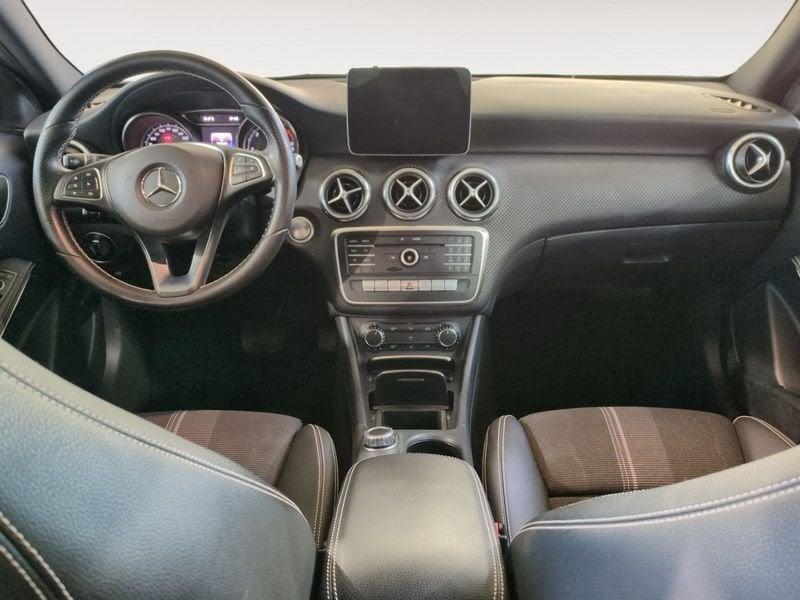 Mercedes-Benz Classe A A 180 d Automatic Sport