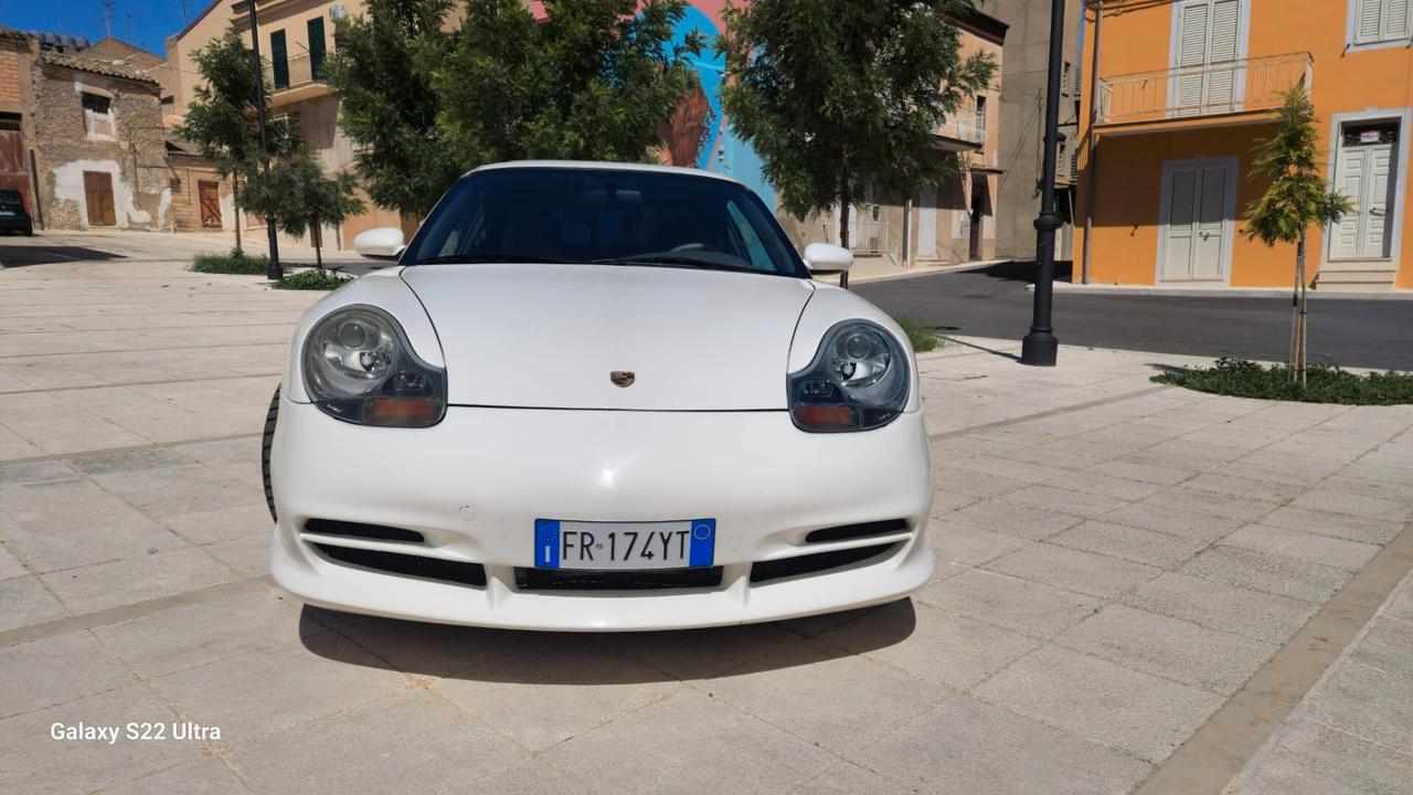 Porsche 911 Carrera cat Coupé