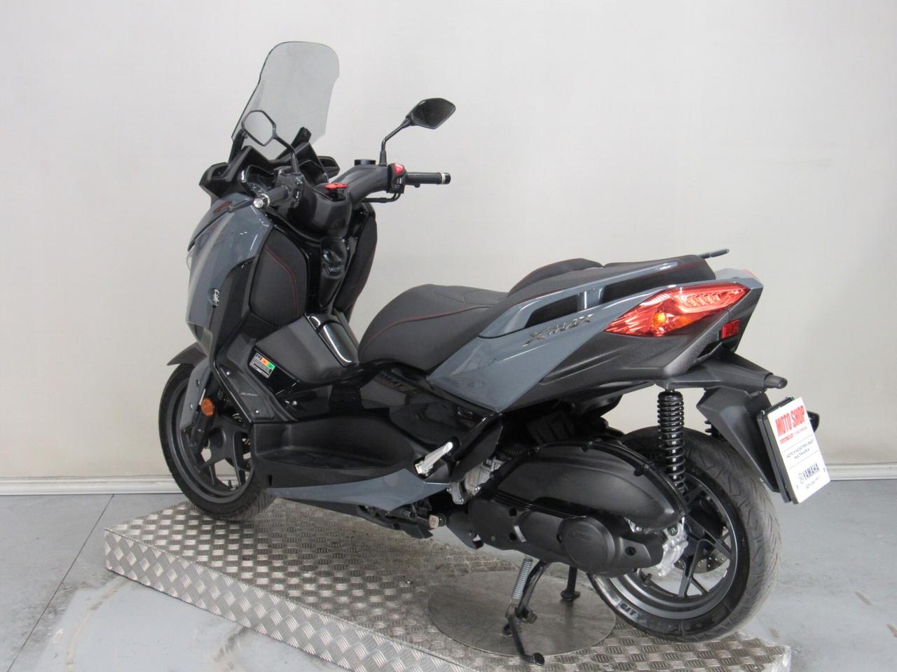 Yamaha X-Max 125 ABS TECH MAX POWER GREY